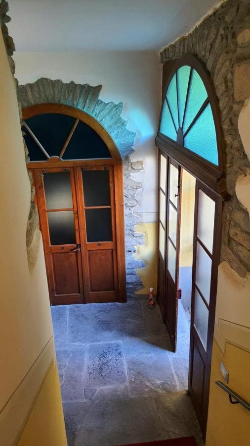 Il Cortiletto Apartment Domodossola Bagian luar foto